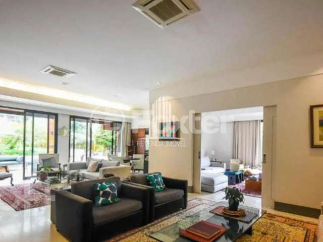 Casa com 4 quartos à venda na Rua Olegário Mariano, 810, Jardim Guedala, São Paulo, 900 m2 por R$ 18.000.000