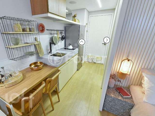 Apartamento com 1 quarto à venda na Avenida da Liberdade, 754, Liberdade, São Paulo, 36 m2 por R$ 581.229