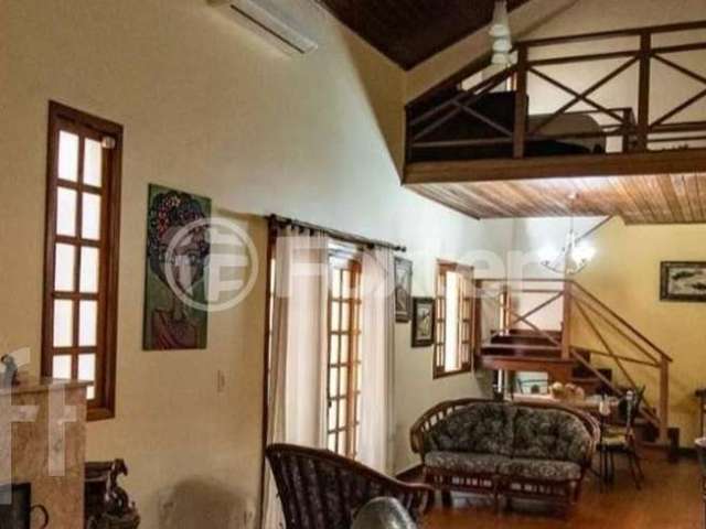 Casa com 4 quartos à venda na Rua Dom Macário, 163, Saúde, São Paulo, 313 m2 por R$ 1.400.000