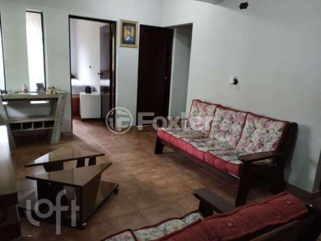 Casa com 2 quartos à venda na Rua Estônia, 68, Jardim Guarapiranga, São Paulo, 100 m2 por R$ 500.000