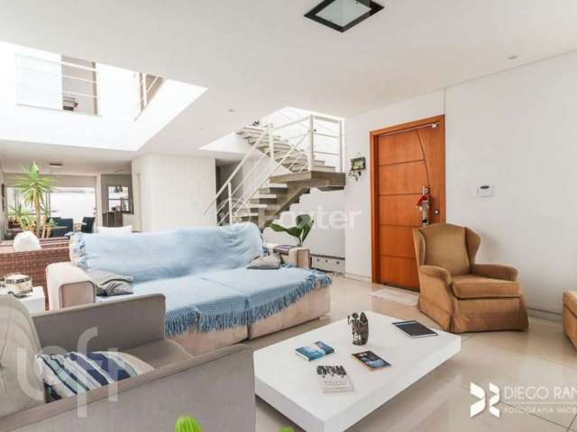 Casa com 3 quartos à venda na Rua Marisa Prado, 179, Nova Petrópolis, São Bernardo do Campo, 240 m2 por R$ 990.000