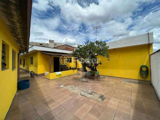 Casa com 3 quartos à venda na Rua Carmem Aguilar Perez, 37, Jardim Maria Rosa, Taboão da Serra, 307 m2 por R$ 775.000