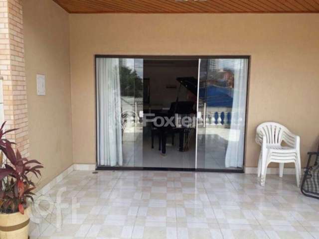 Casa com 4 quartos à venda na Rua Tatuí, 357, Vila Paulista, Guarulhos, 100 m2 por R$ 910.000