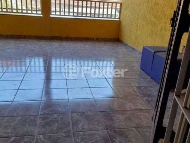 Casa com 4 quartos à venda na Rua Tailândia, 182, Jardim Santa Cecília, Guarulhos, 305 m2 por R$ 650.000