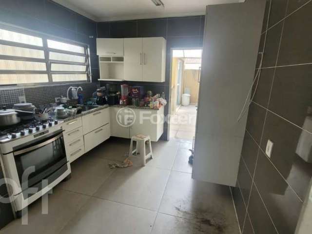 Casa com 3 quartos à venda na Rua Doutor Fernando de Oliveira Simões, 1, Conjunto Residencial Vista Verde, São Paulo, 225 m2 por R$ 800.000