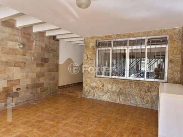 Casa com 3 quartos à venda na Rua Quatiguá, 145, Vila Ivone, São Paulo, 250 m2 por R$ 850.000