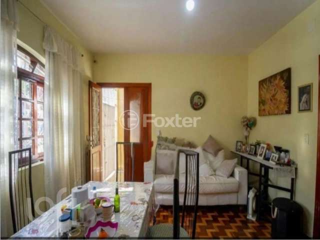 Casa com 3 quartos à venda na Rua Bacharel de Cananéia, 148, Vila Dom Pedro I, São Paulo, 200 m2 por R$ 750.000