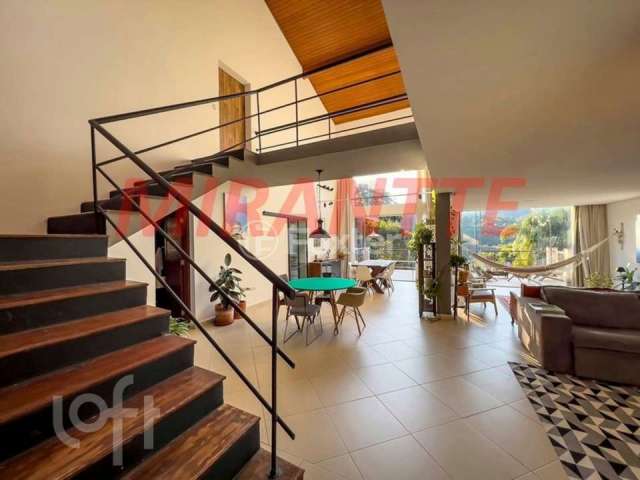 Casa com 3 quartos à venda na Alameda dos Eucaliptos, 56, Pirucaia, Mairiporã, 320 m2 por R$ 1.650.000