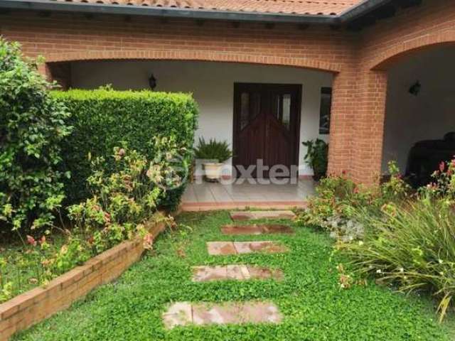 Casa em condomínio fechado com 4 quartos à venda na Alameda das Dálias, 404, Morada das Flores (Aldeia da Serra), Santana de Parnaíba, 269 m2 por R$ 2.100.000