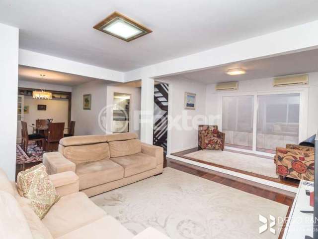 Casa em condomínio fechado com 3 quartos à venda na Avenida Coronel Marcos, 550, Pedra Redonda, Porto Alegre, 336 m2 por R$ 850.000