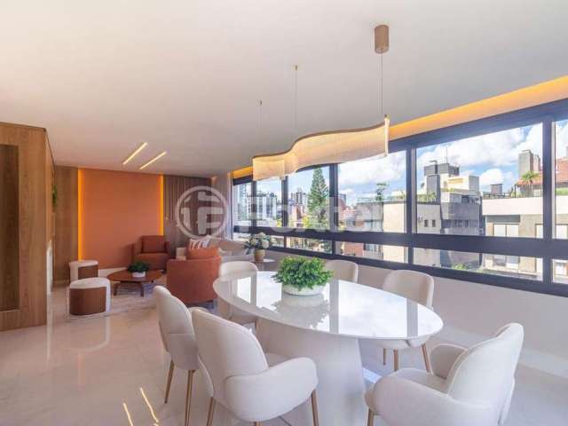 Apartamento com 3 quartos à venda na Rua Faria Santos, 687, Petrópolis, Porto Alegre, 125 m2 por R$ 2.095.000