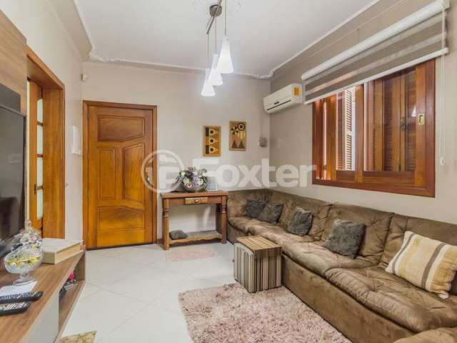 Casa com 3 quartos à venda na Rua Engenheiro Frederico Dahne, 625, Sarandi, Porto Alegre, 156 m2 por R$ 700.000