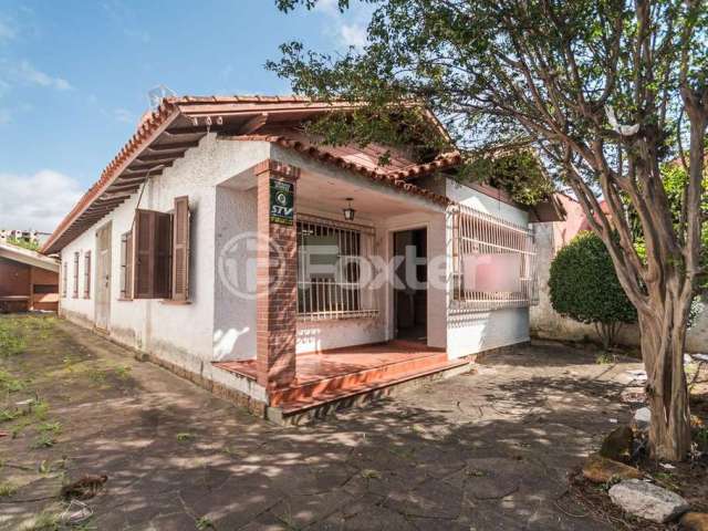 Casa com 4 quartos à venda na Avenida Niterói, 527, Medianeira, Porto Alegre, 190 m2 por R$ 535.000