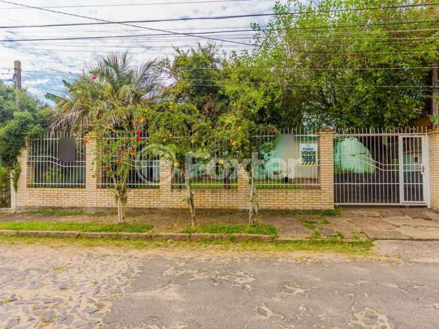 Casa com 3 quartos à venda na Rua Caetano La Porta, 345, Rubem Berta, Porto Alegre, 185 m2 por R$ 365.000