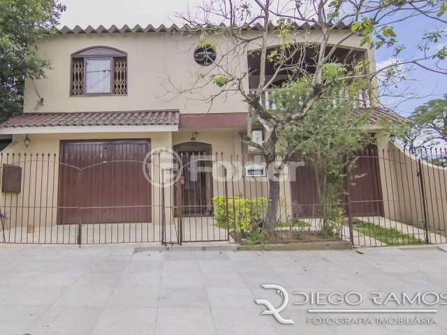 Casa com 5 quartos à venda na Rua Ernestina Amaro Torelly, 380, Jardim Carvalho, Porto Alegre, 340 m2 por R$ 560.000