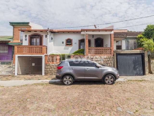 Casa com 3 quartos à venda na Rua Oito, 457, Jardim Carvalho, Porto Alegre, 200 m2 por R$ 485.000