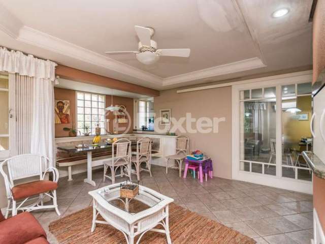 Casa com 4 quartos à venda na Rua General Francisco de Paula Cidade, 444, Chácara das Pedras, Porto Alegre, 670 m2 por R$ 3.250.000