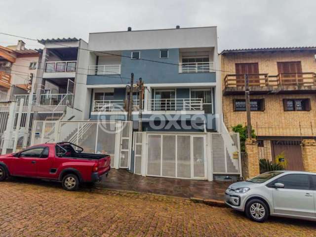 Casa com 3 quartos à venda na Rua Ivan Iglesias, 35, Jardim Itu Sabará, Porto Alegre, 213 m2 por R$ 821.000