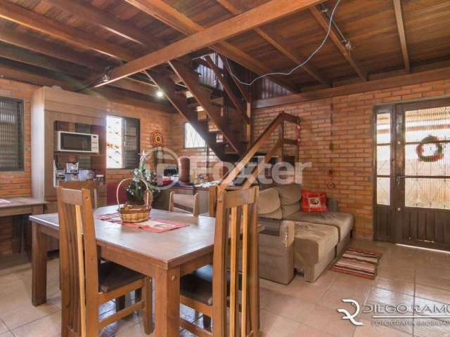 Casa com 3 quartos à venda na Rua Vinte e Sete de Agosto, 50, Ponta Grossa, Porto Alegre, 180 m2 por R$ 280.000