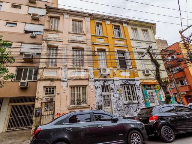 Casa com 4 quartos à venda na Rua Demétrio Ribeiro, 752, Centro Histórico, Porto Alegre, 200 m2 por R$ 699.000