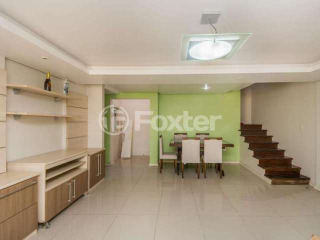 Casa com 3 quartos à venda na Rua Catumbi, 340, Medianeira, Porto Alegre, 220 m2 por R$ 780.000