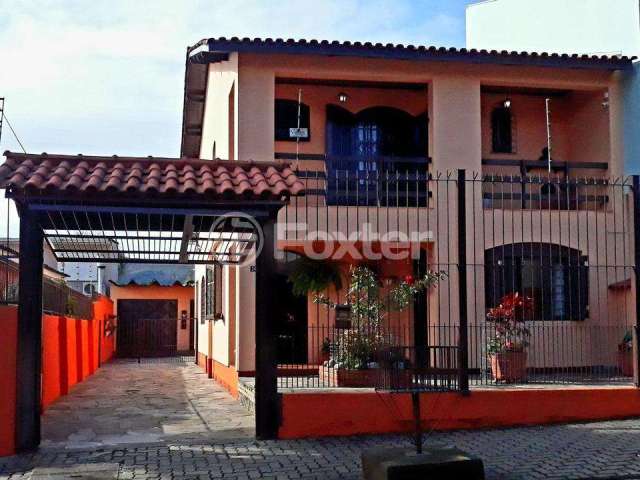 Casa com 3 quartos à venda na Rua Olegário Dias Maciel, 340, Espírito Santo, Porto Alegre, 235 m2 por R$ 849.000