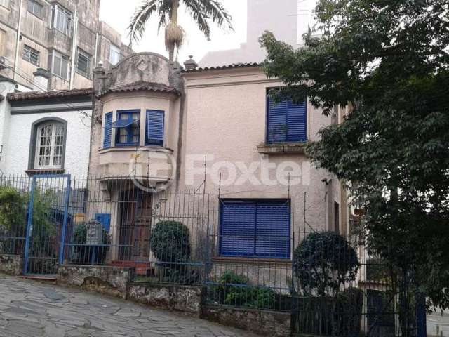 Casa com 3 quartos à venda na Avenida Taquara, 20, Petrópolis, Porto Alegre, 221 m2 por R$ 1.050.000