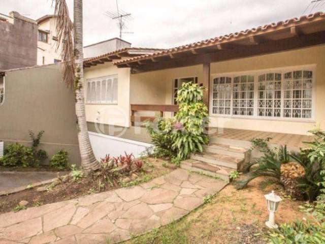 Casa com 4 quartos à venda na Rua Eurico Lara, 496, Medianeira, Porto Alegre, 309 m2 por R$ 950.000