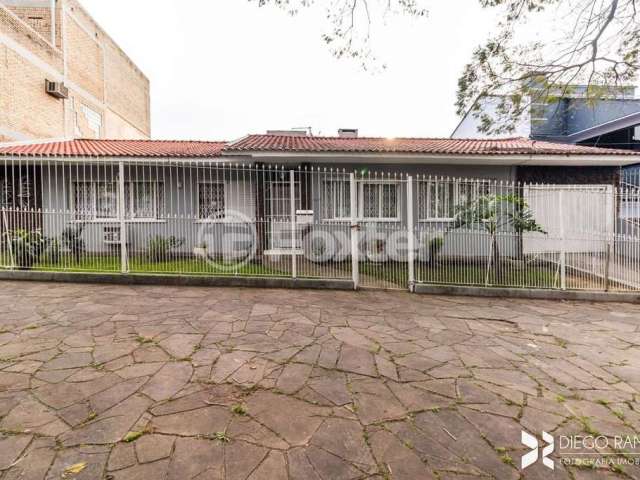 Casa com 6 quartos à venda na Rua Engenheiro Frederico Dahne, 565, Sarandi, Porto Alegre, 220 m2 por R$ 920.000