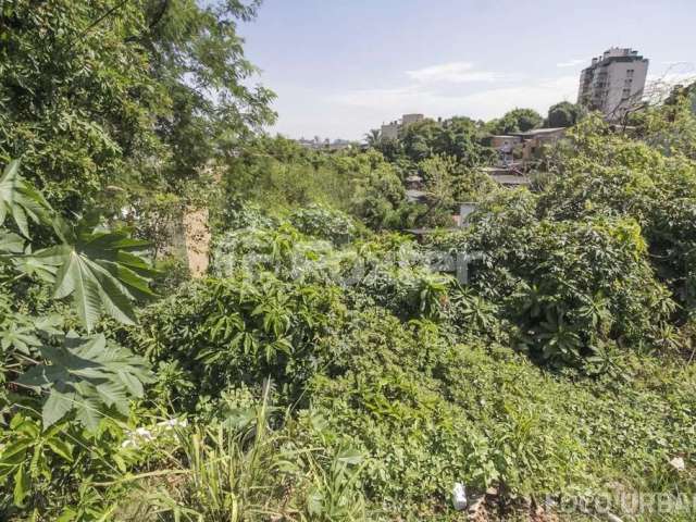 Terreno à venda na Rua Conde da Figueira, 346, Vila Jardim, Porto Alegre, 594 m2 por R$ 350.000