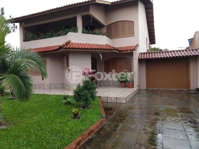 Casa com 4 quartos à venda na Rua Tamoio, 2292, Niterói, Canoas, 270 m2 por R$ 940.000