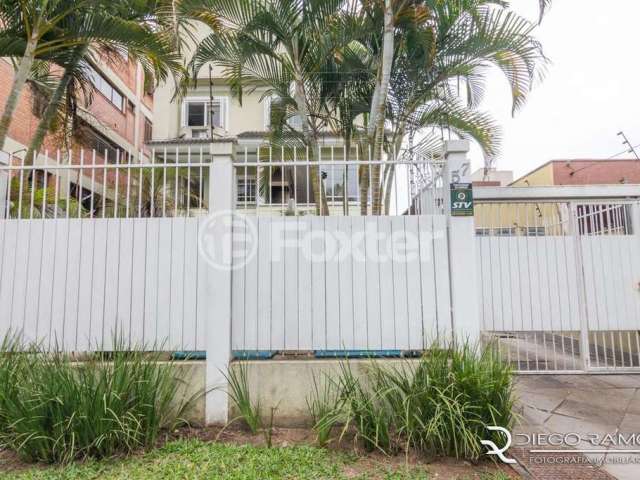 Casa com 3 quartos à venda na Rua José Gomes, 57, Tristeza, Porto Alegre, 191 m2 por R$ 1.180.000