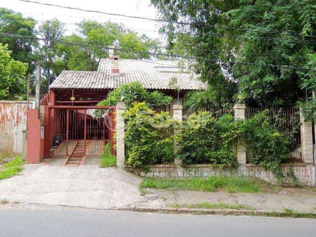 Casa com 5 quartos à venda na Avenida Heitor Vieira, 794, Belém Novo, Porto Alegre, 132 m2 por R$ 700.000