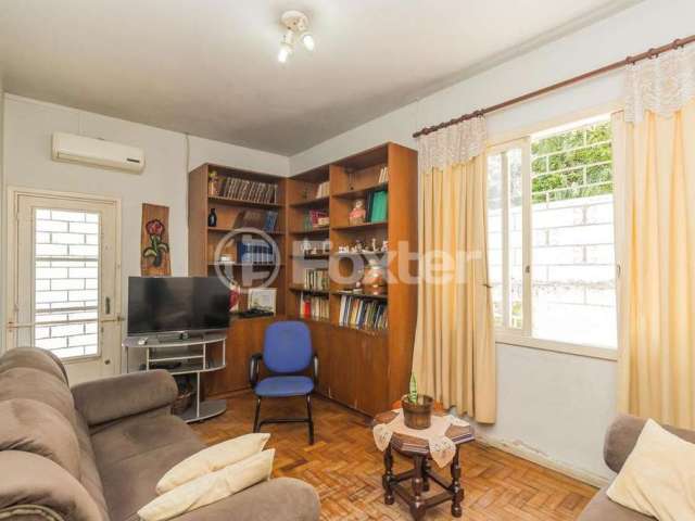 Casa com 4 quartos à venda na Avenida Guido Mondin, 757, São Geraldo, Porto Alegre, 321 m2 por R$ 1.400.000