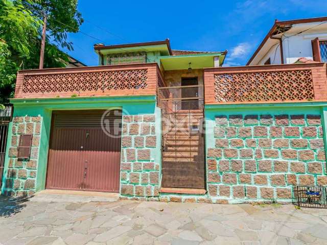 Casa com 3 quartos à venda na Rua São Luís, 1029, Santana, Porto Alegre, 180 m2 por R$ 875.000