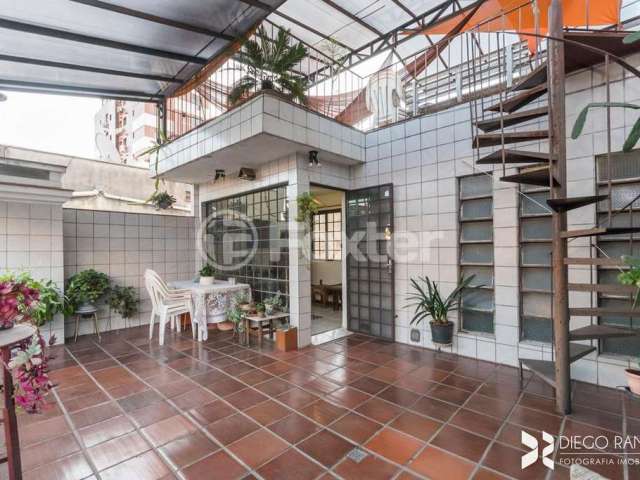 Prédio à venda na Rua Felipe Neri, 218, Auxiliadora, Porto Alegre, 454 m2 por R$ 2.490.000