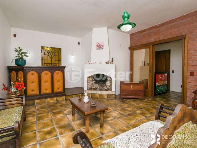 Casa com 4 quartos à venda na Rua Vicente Failace, 466, Tristeza, Porto Alegre, 242 m2 por R$ 845.000