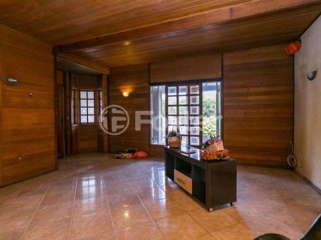 Casa com 3 quartos à venda na Avenida Juca Batista, 10332, Belém Novo, Porto Alegre, 175 m2 por R$ 503.000