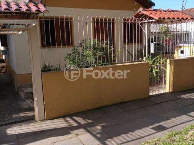 Casa com 4 quartos à venda na Avenida Frei Henrique de Coimbra, 96, Vila Ipiranga, Porto Alegre, 230 m2 por R$ 630.000