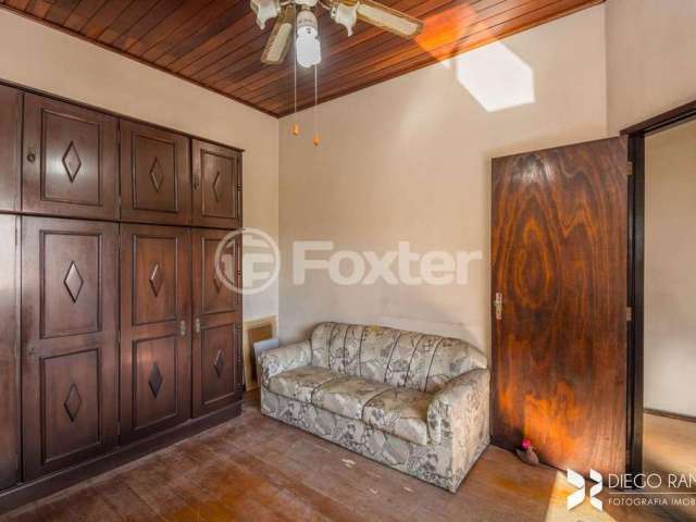 Casa comercial com 1 sala à venda na Avenida Doutor Carlos Barbosa, 221, Medianeira, Porto Alegre, 149 m2 por R$ 370.000