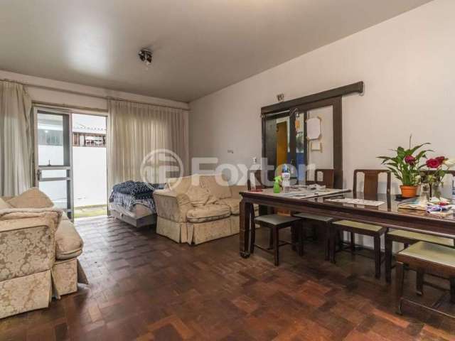 Casa com 1 quarto à venda na Avenida Eduardo Prado, 2013, Cavalhada, Porto Alegre, 100 m2 por R$ 750.000