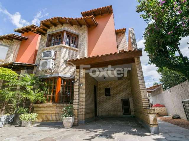 Casa com 3 quartos à venda na Rua Criciúma, 345, Guarujá, Porto Alegre, 147 m2 por R$ 565.000