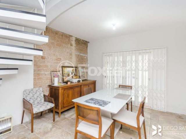 Casa comercial com 2 salas à venda na Rua Matias José Bins, 410, Três Figueiras, Porto Alegre, 224 m2 por R$ 1.900.000