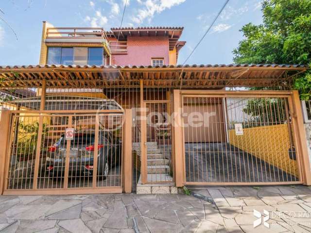 Casa com 9 quartos à venda na Rua Roque Gonzales, 237, Jardim Botânico, Porto Alegre, 360 m2 por R$ 2.700.000