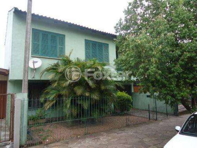 Casa com 3 quartos à venda na Rua Fontoura Xavier, 90, Jardim São Pedro, Porto Alegre, 300 m2 por R$ 700.000