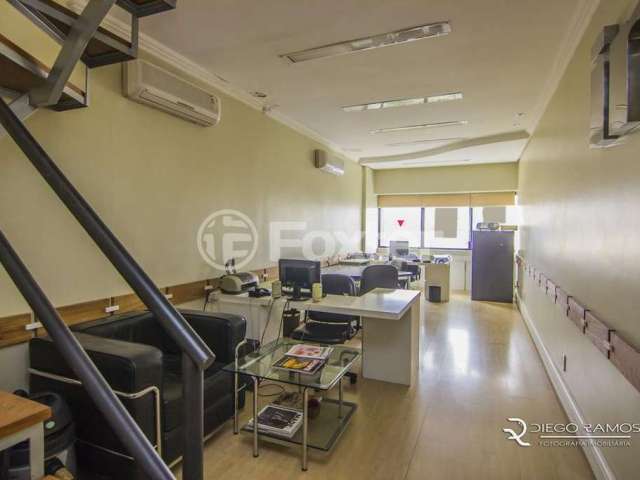 Sala comercial com 2 salas à venda na Avenida Taquara, 446, Petrópolis, Porto Alegre, 109 m2 por R$ 442.225