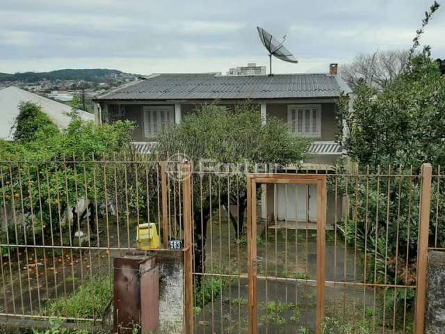 Casa com 2 quartos à venda na Avenida Vicente Monteggia, 583, Cavalhada, Porto Alegre, 100 m2 por R$ 655.000