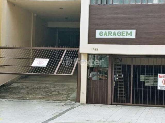 Garagem à venda na Rua Duque de Caxias, 1683, Centro Histórico, Porto Alegre, 16 m2 por R$ 70.000