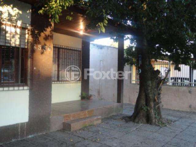 Casa comercial com 2 salas à venda na Avenida da Cavalhada, 6550, Cavalhada, Porto Alegre, 117 m2 por R$ 640.000