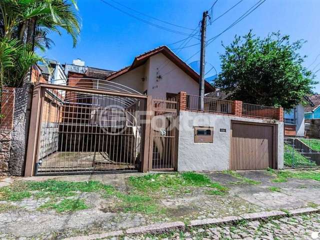 Casa com 4 quartos à venda na Acesso José da Silva Bernardo, 215, Jardim Itu Sabará, Porto Alegre, 200 m2 por R$ 380.000